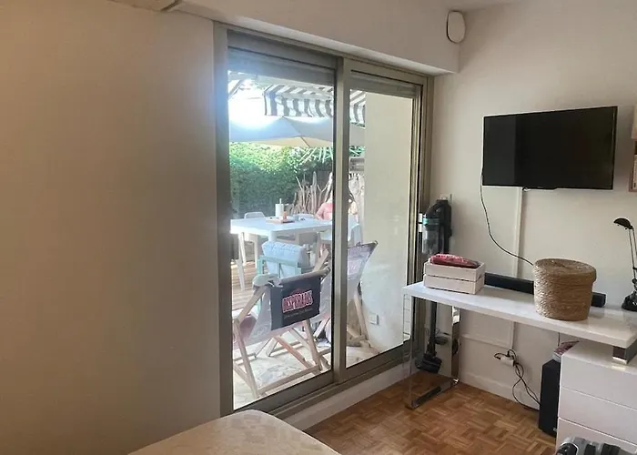 T2 Cosy A * 昂蒂布